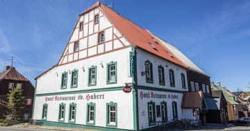 Hotel Sv. Hubert - Pobyt v Božím Daru s jídlem na 2-7 nocí