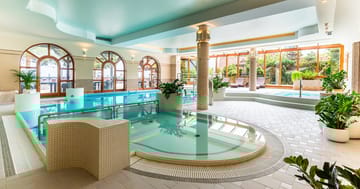 Krásy Kladska: resort v Zielenieci s wellness i stravou