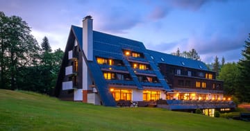 Wellness hotel s bazénem v Harrachově: snídaně a wellness