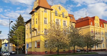 Pobyt v Mariánkách: snídaně i bazén a Boheminium
