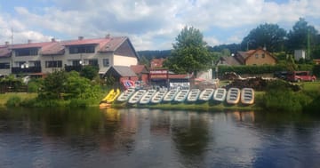 ADA lodě Vyšší Brod – objevte skvělé zážitky na vodě s naší půjčovnou