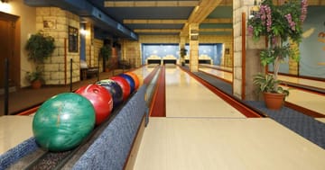 Bowling Rozzano Jaroměř – Aktivní zábava pro rodiny s dětmi