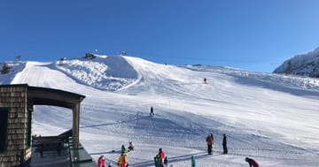 Chystáte se na lyže? Top 5 míst kam vyrazit v Česku i Evropě