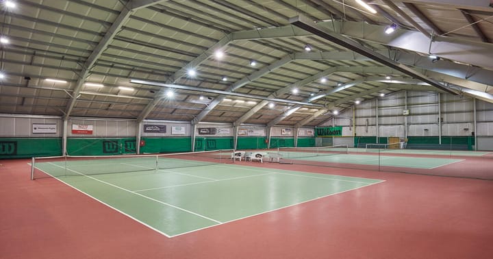 Tenis v Plechovce - 3 celoroční kurty v hale