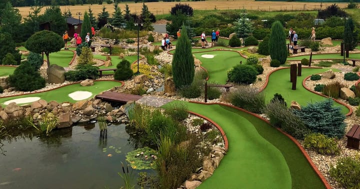 Adventure minigolf Budínek u Dobříše