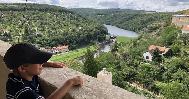 Dobrodružná venkovní hra pro děti ve městě Znojmo - probádejte město "okurek"