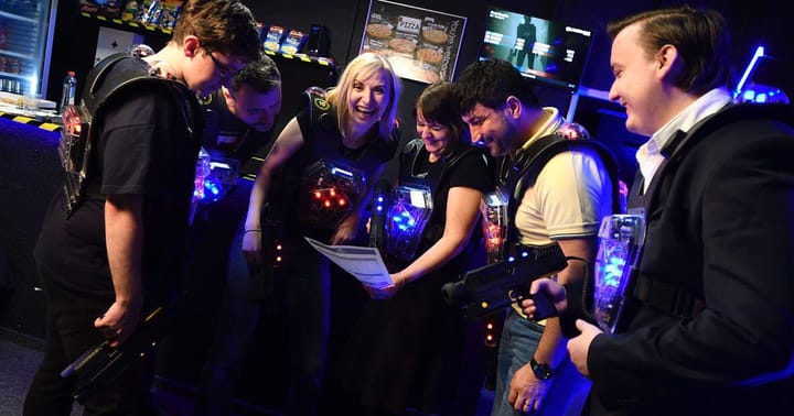 Laser Game Pardubice - zastřílejte si bez bolesti