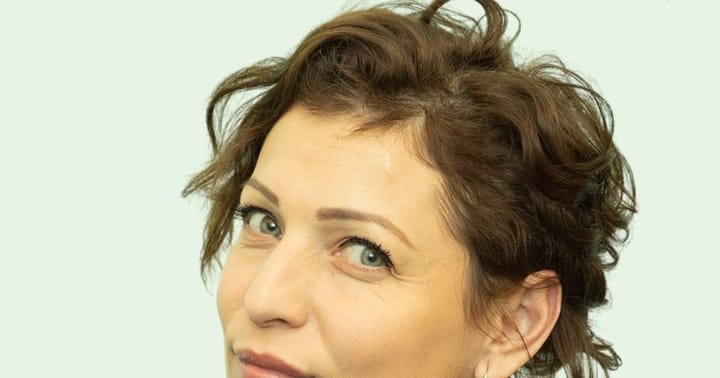 Adéla Elbel stand-up & impro