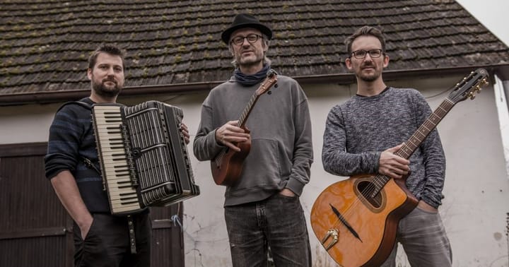 Mirek Kemel Trio - koncert v kavárně