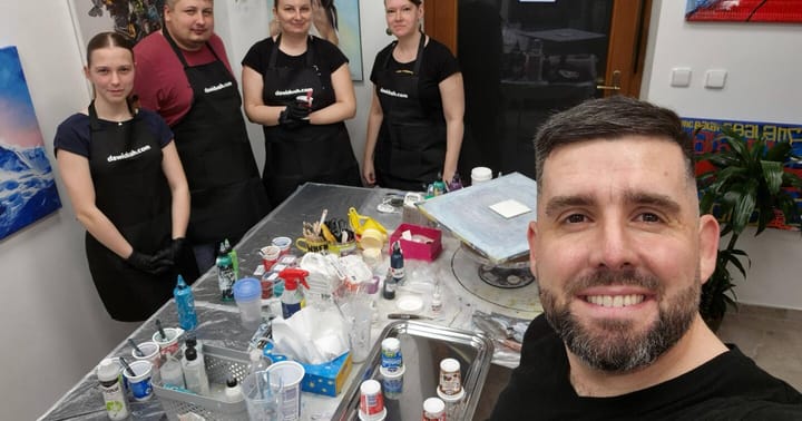 Workshop na bytové doplňky - hodiny na starém vinylu