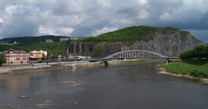 Pohled na most nad Labem