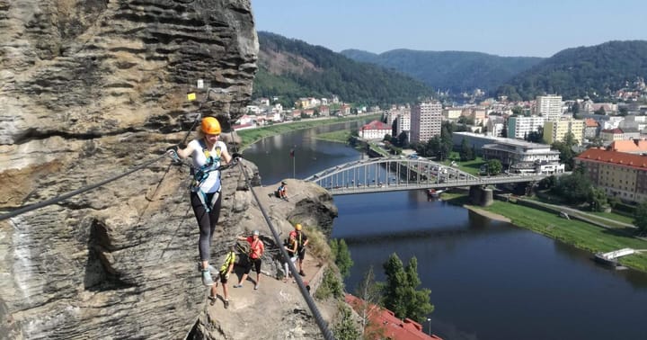Via ferrata s instruktorem