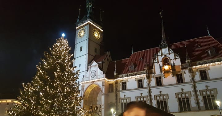 Pohled na trhy Olomouc- Vánoce