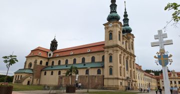 Bazilika ve Velehradu je nejvýznamnějším poutním kostelem v Česku