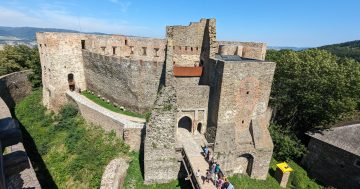 Hrad Helfštýn: Středověká pevnost ožívající historií a kulturou