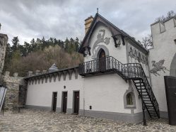 Nádvoří hradu Kunzov