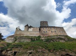 hrad Kost