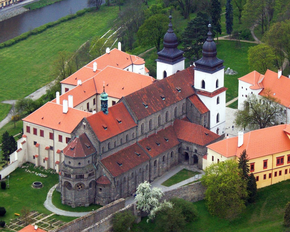 Letecký pohled na Baziliku sv.Prokopa